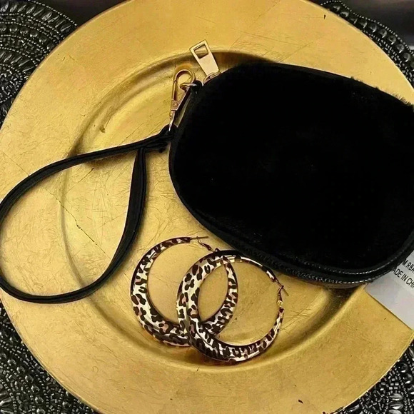 WRISTLET BLACK - Picture 11 of 11